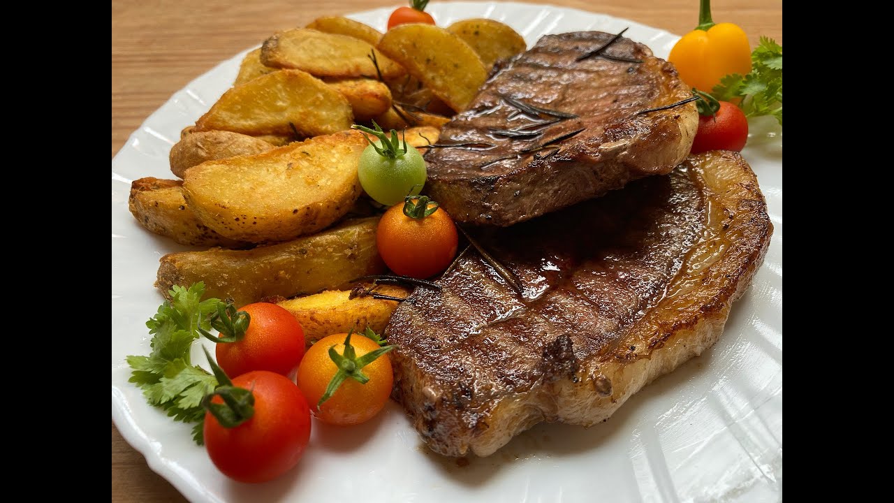Steak and Potato Dinner A Culinary Tradition Appreciated Worldwide